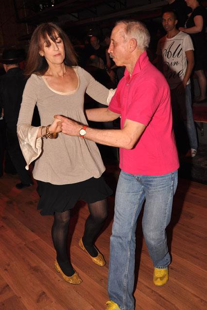 min 2011 02 06 station danse 081